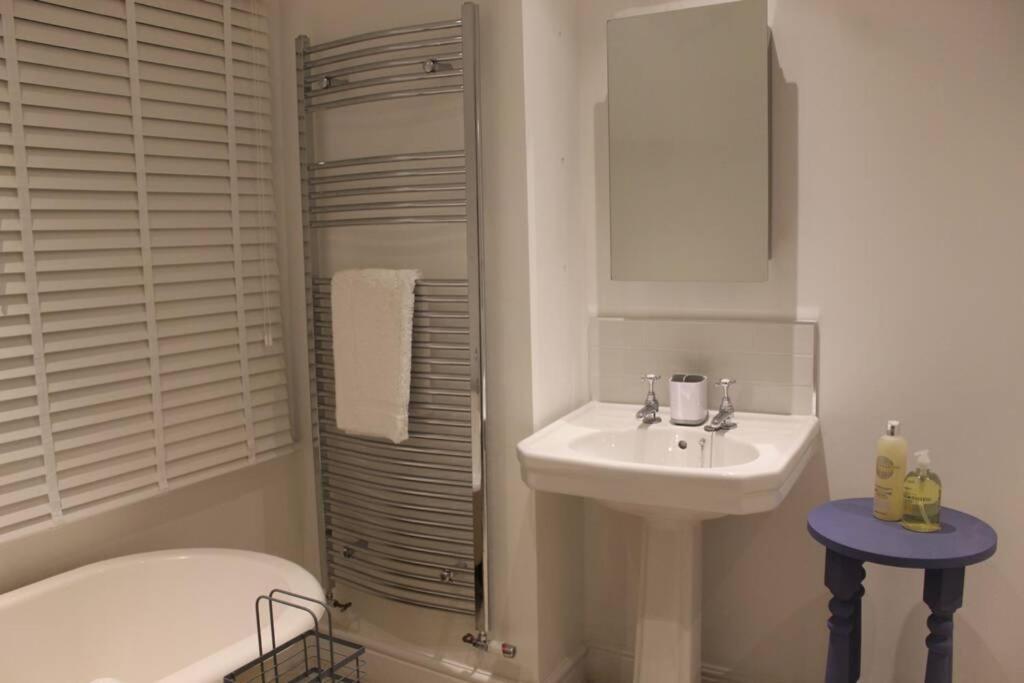 Luxury Townhouse In Town Centre, Views, River Walk, Free Parking Shrewsbury Dış mekan fotoğraf